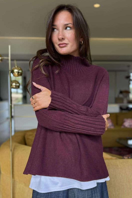Conrad Classic Turtle Neck Knit Aubergine /15=