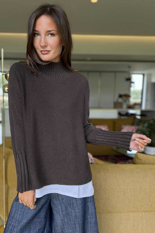 Conrad Classic Turtle Neck Knit Coffee Bean /15=