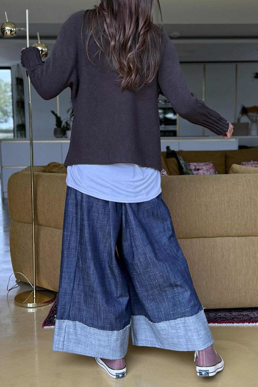 Conrad Classic Turtle Neck Knit Coffee Bean /15=