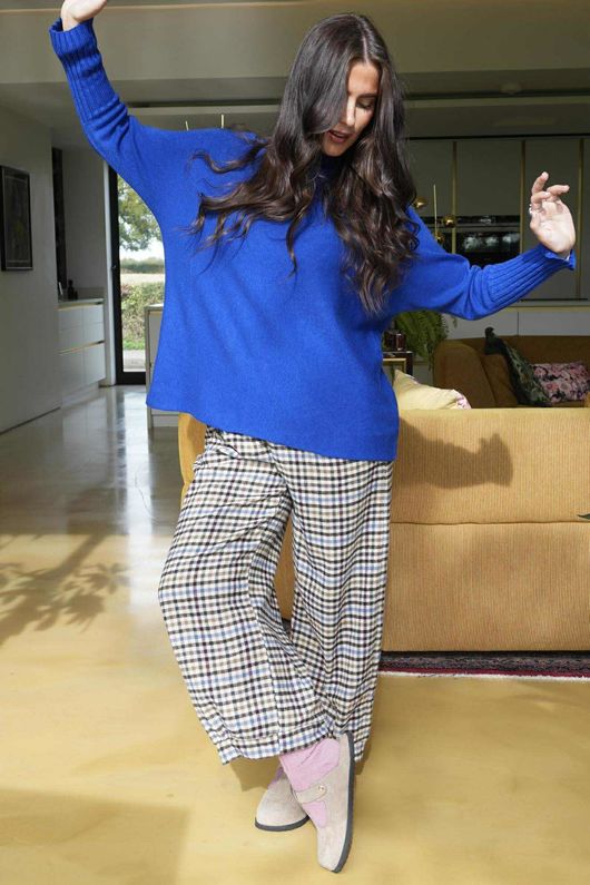 Conrad Classic Turtle Neck Knit Lapis