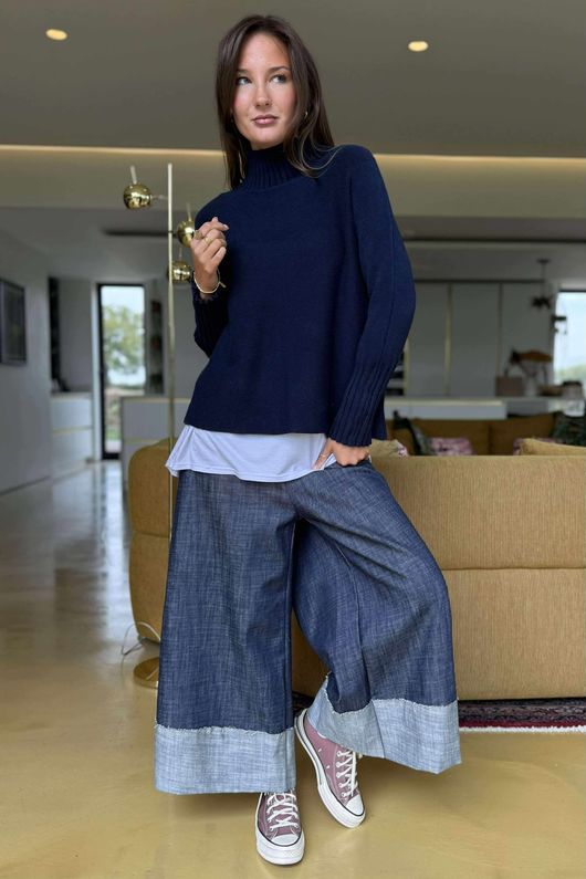 Conrad Classic Turtle Neck Knit Navy /15=