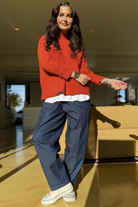 Conrad Classic Turtle Neck Knit Rust