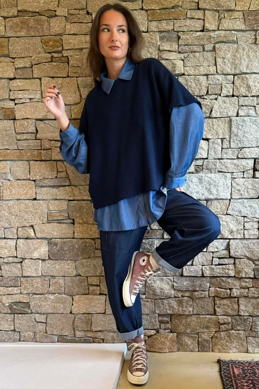 Conrad Layer Knit Navy /15 pre order due approx 5 days
