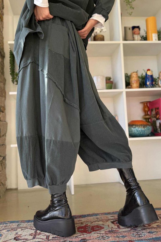 Cooper Needlecord Panel Bloom Pant Charcoal