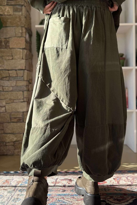 Cooper Needlecord Panel Bloom Pant Deep Moss