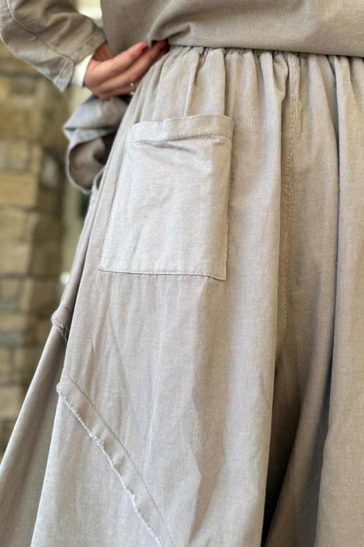 Cooper Needlecord Panel Bloom Pant Mocha