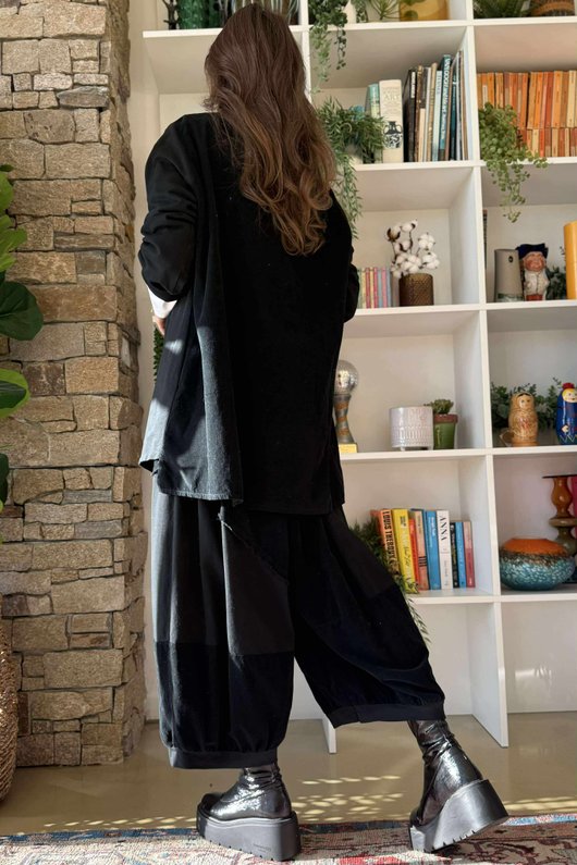 Cooper Needlecord Panel Top Black