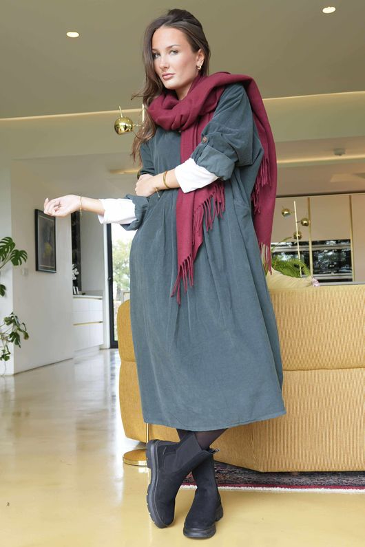 Cooper Needlecord Smock Dress Charcoal  /14 =
