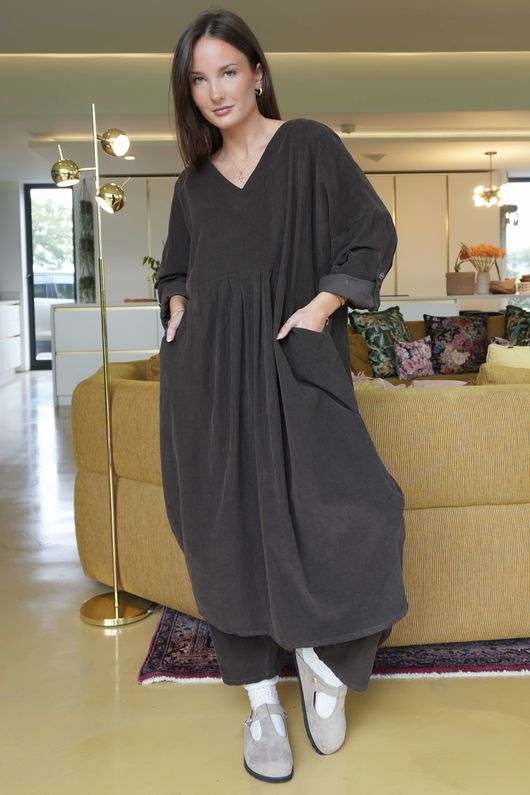 Cooper Needlecord Smock Dress Coffee Bean  /14 =