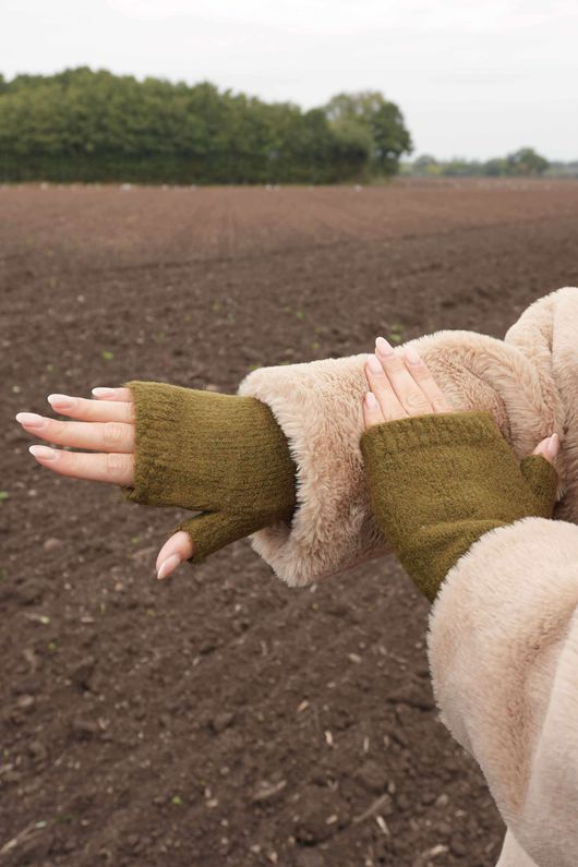 Cosy Cuff Fingerless Gloves Khaki