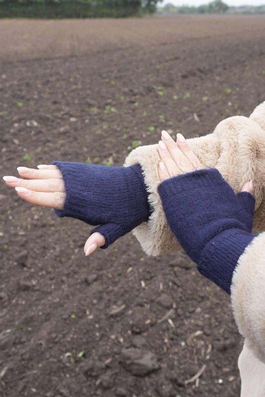 Cosy Cuff Fingerless Gloves Navy