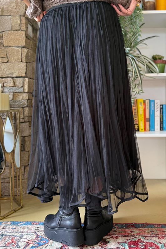 Darcey Dancing Hem Tulle Midi Skirt Black