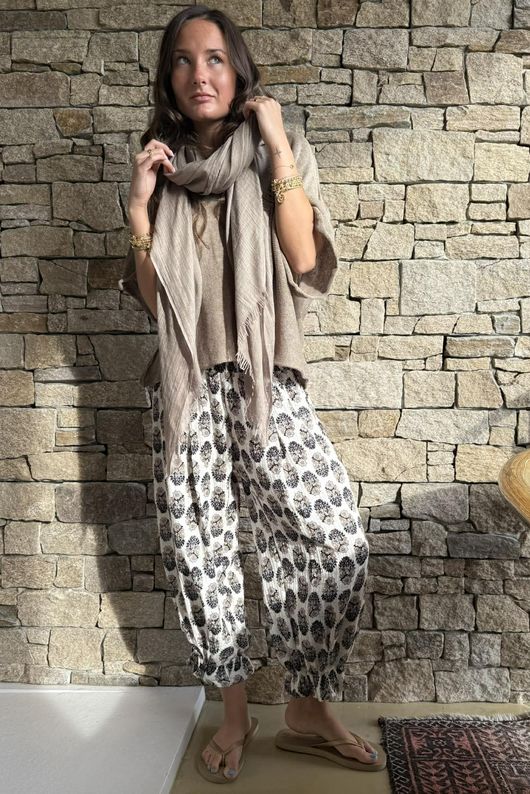 Daughter Of Ibiza Bloomer Pant Black & Earth