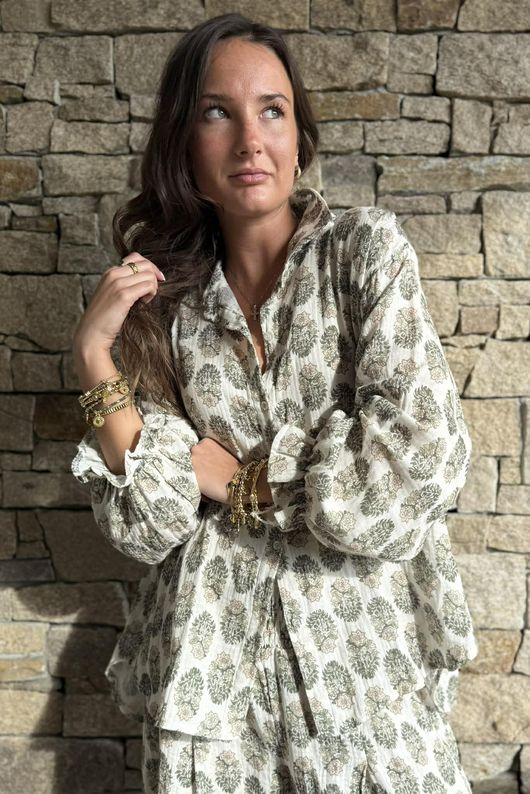 Daughter Of Ibiza Boyfriend Shirt Sage & Moss  /20 Pre order 10 days