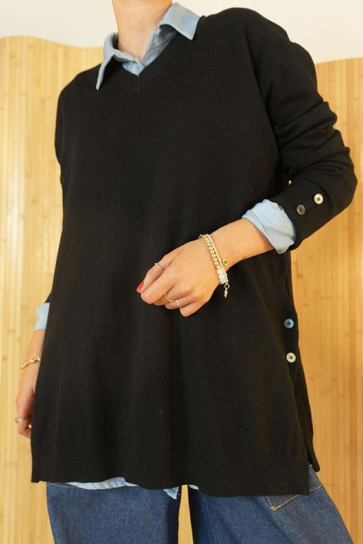 Elodie V Neck Button Knit Black /13=