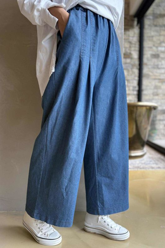 Essential Stretch Flat Front Wide Leg Jean Mid 