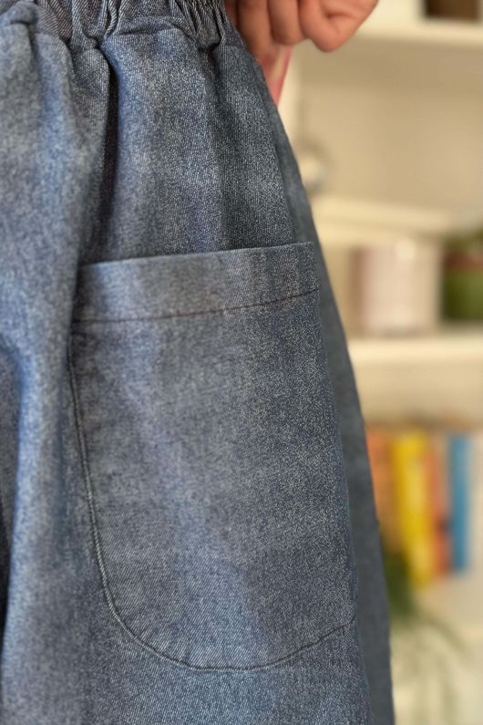 Essential Stretch Tapered Jean Mid