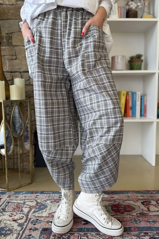 Felix Plaid Shelby Barrel Pant Black