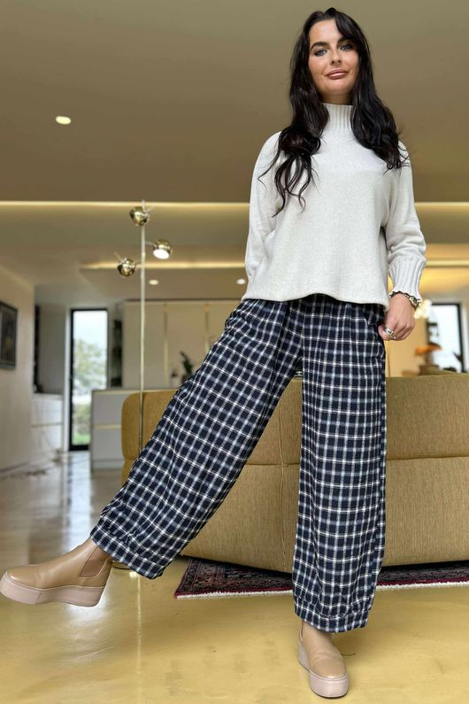 Fergus Demi Bloom Pant Navy