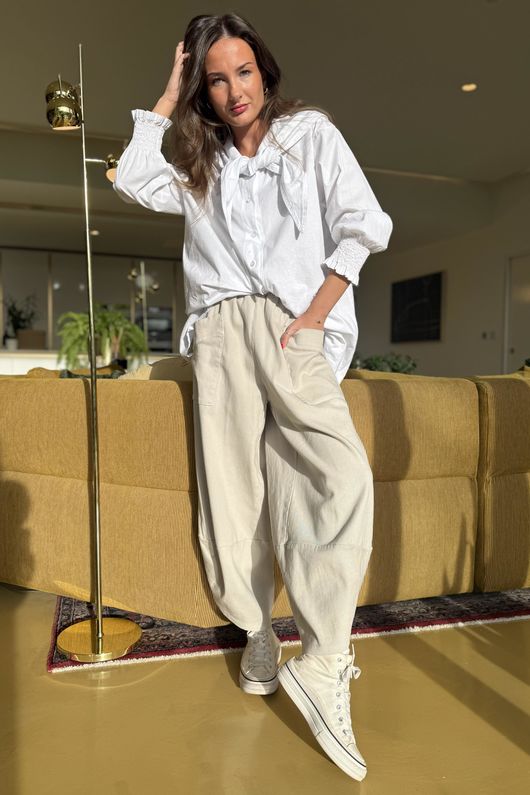 Gaberdine Shelby Barrel Pant Stone