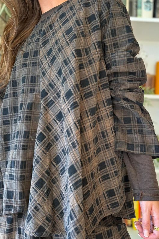 Heritage Needlecord Plaid Swing Top Black & Chocolate