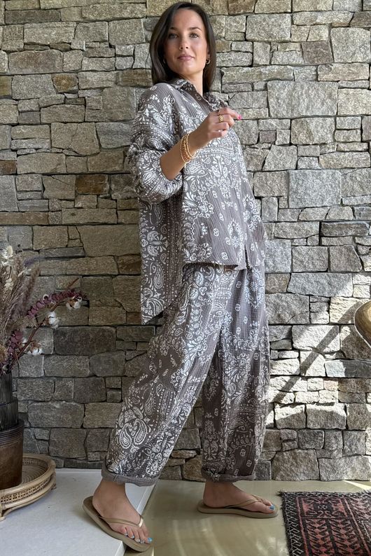Hush Pillow Cotton Bandana B Boyfriend Shirt Mocha