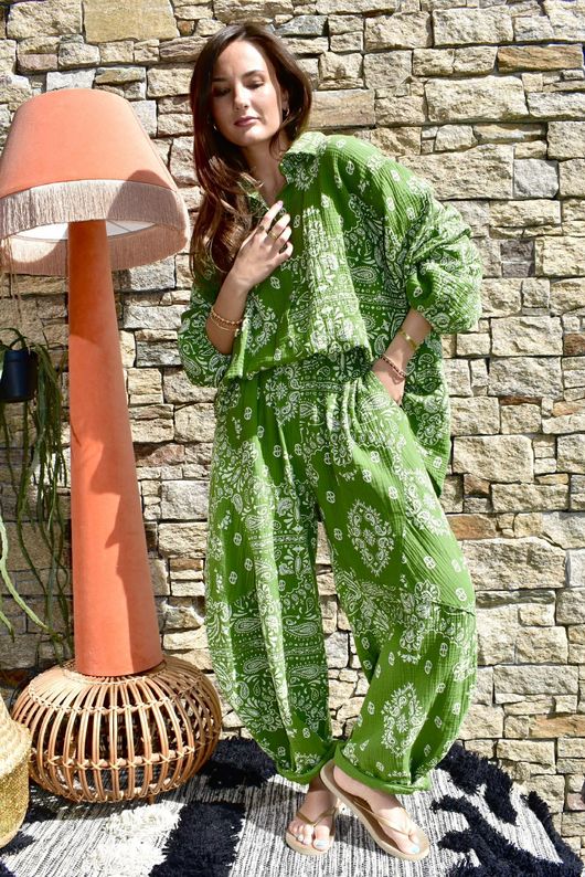 Hush Pillow Cotton Bandana B Boyfriend Shirt Rio Green