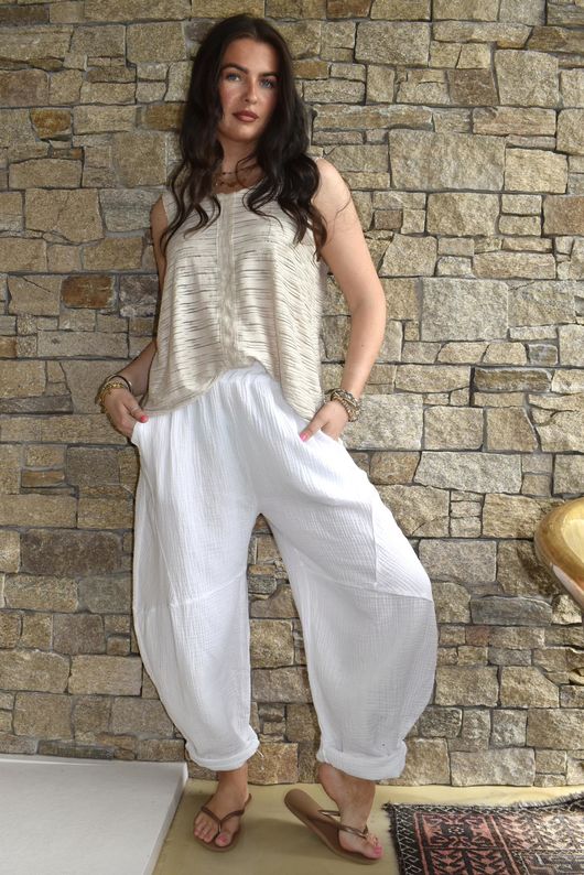 Hush Pillow Cotton Classic Barrel Pant White