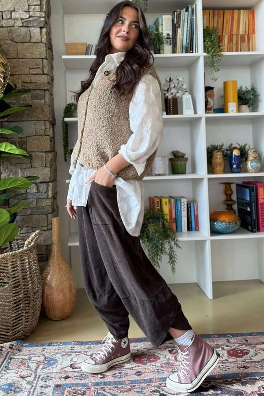 Hygge Boucle Knit Gilet Camel