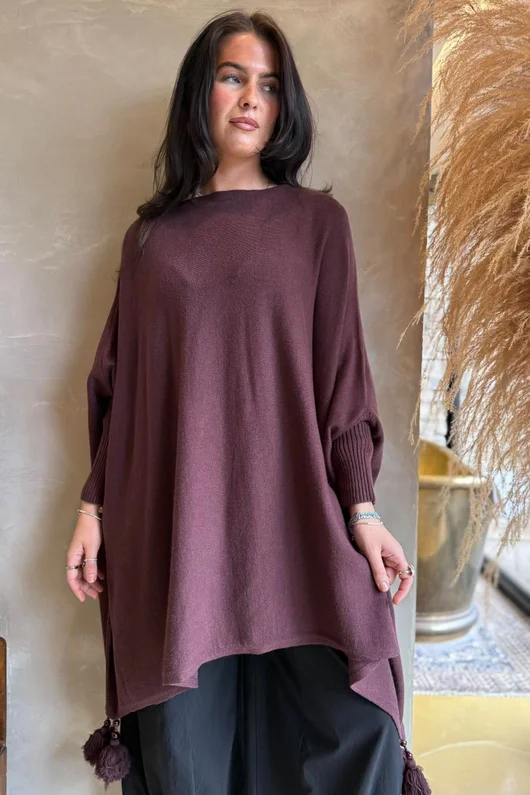 Iggy Boat Neck Tassle Blanket Knit Maroon