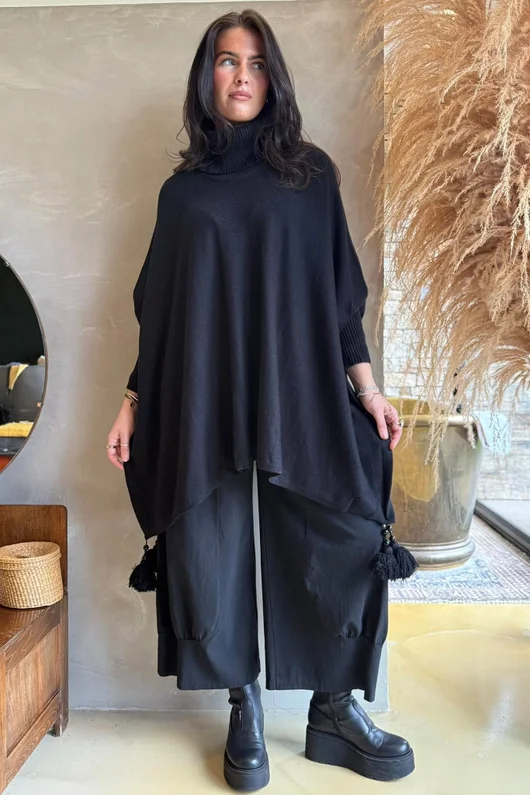 Iggy Cowl Neck Tassel Blanket Knit Black