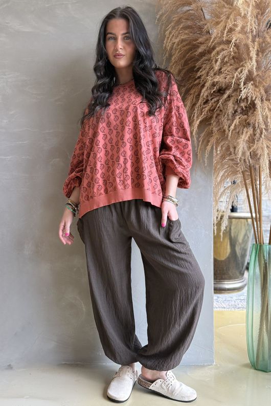 Indira Lantern Sleeve Sweatshirt Indian Red & Russet