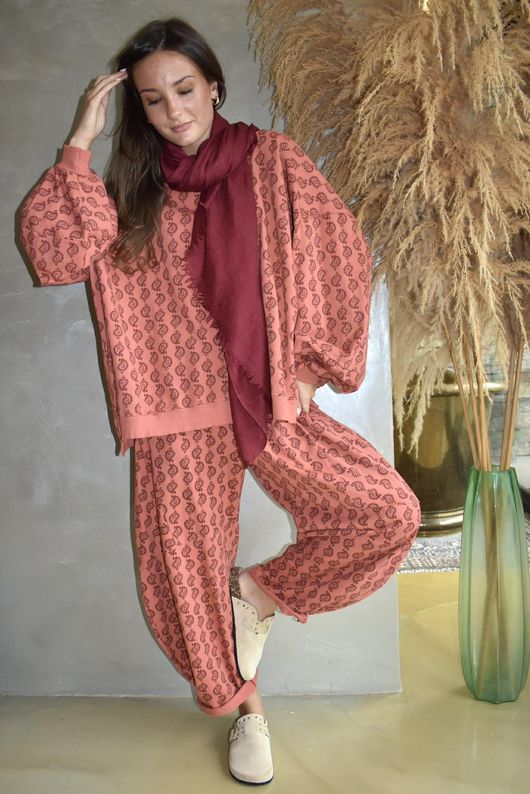 Indira Lantern Sleeve Sweatshirt Indian Red & Russet