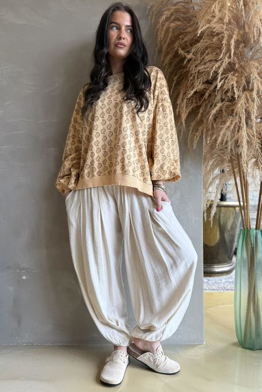 Indira Lantern Sleeve Sweatshirt Tuscan Sun & Tan