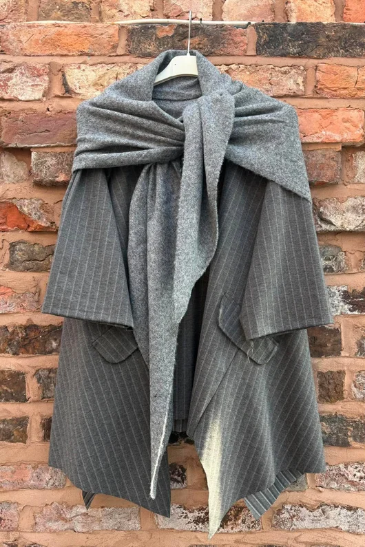Jonti Knit XL Neckerchief Scarf Dark Grey