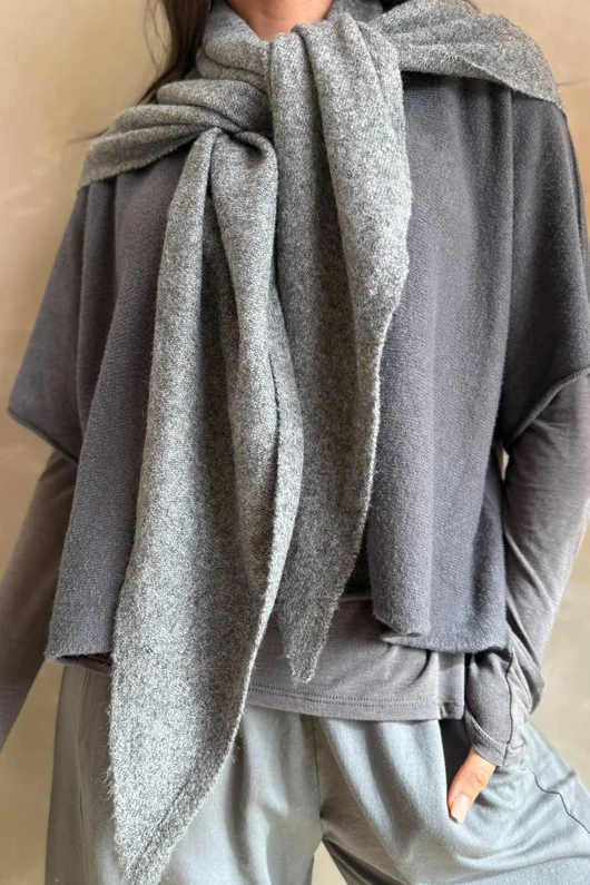 Jonti Knit XL Neckerchief Scarf Dark Grey