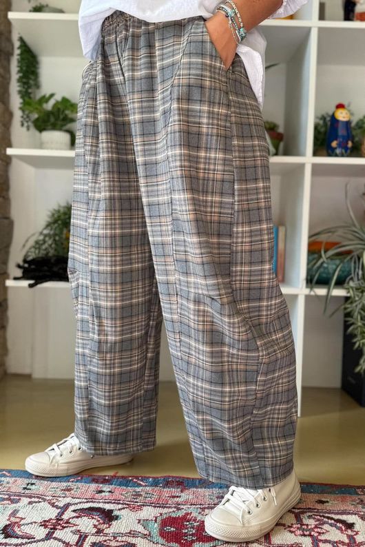 Keaton Plaid Tuck Barrel Pant Steel