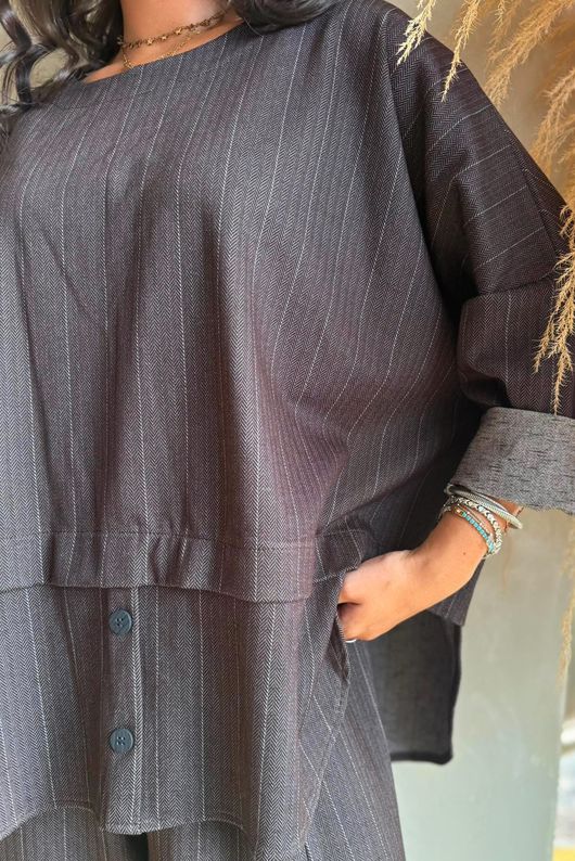 Kingsley Herringbone Scuba Lazy Layer Top Chocolate