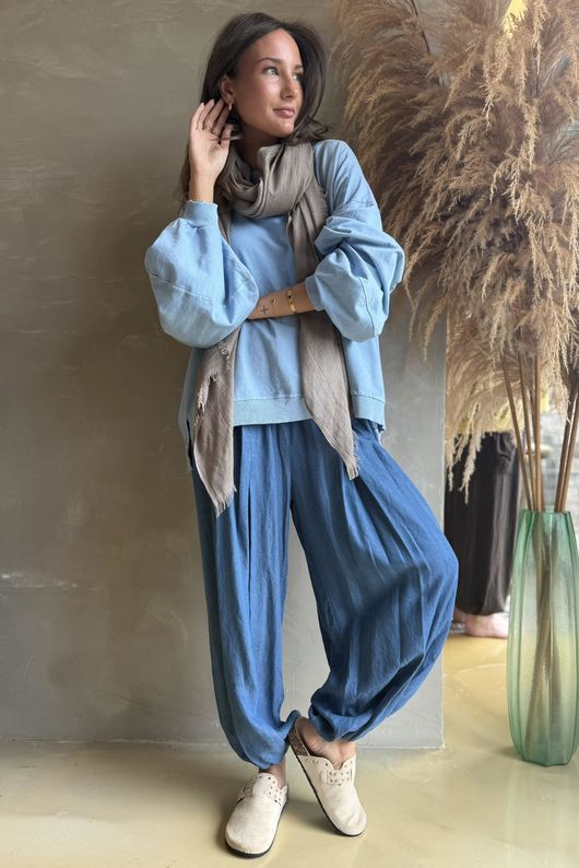 Lagen Lantern Sleeve Sweatshirt Baby Blue