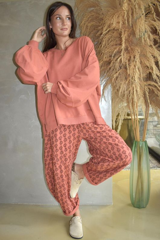 Lagen Lantern Sleeve Sweatshirt Indian Red