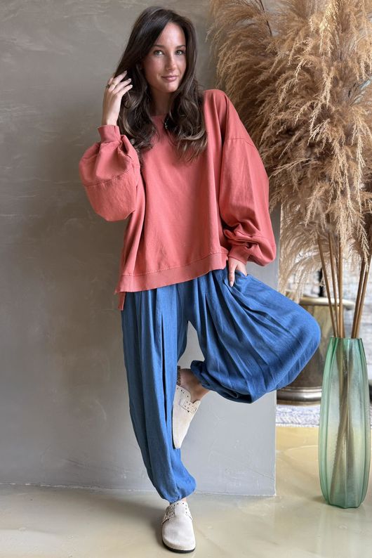 Lagen Lantern Sleeve Sweatshirt Indian Red