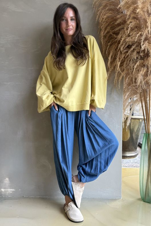 Lagen Lantern Sleeve Sweatshirt Soft Ochre