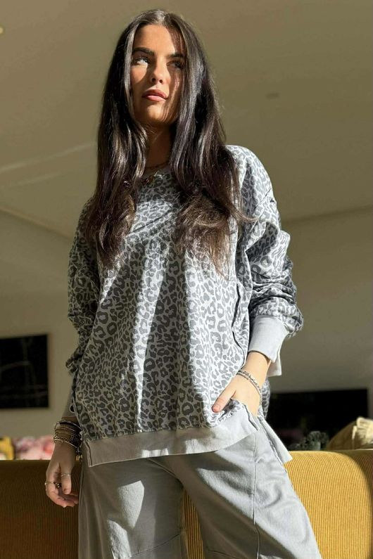 Lagen Leopard Chill Sweatshirt Smoke & Storm