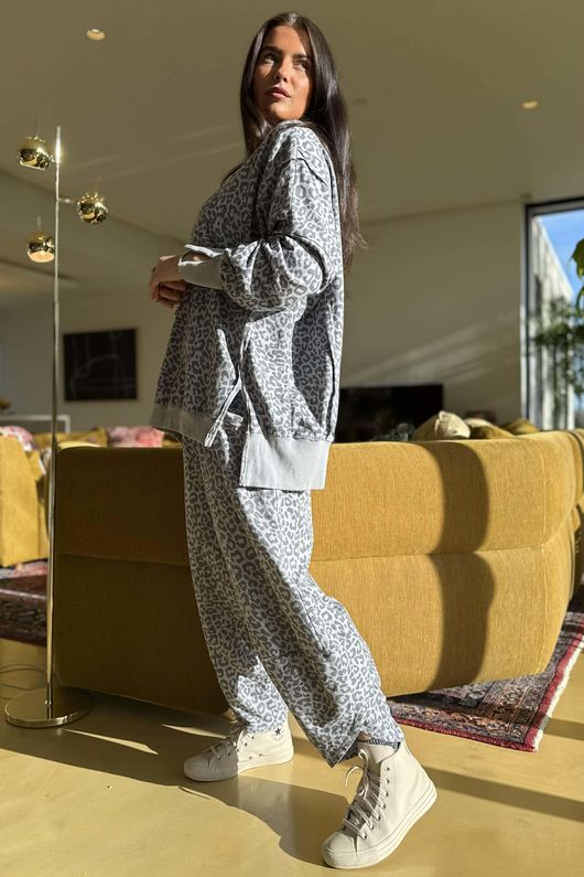 Lagen Leopard Chill Sweatshirt Smoke & Storm