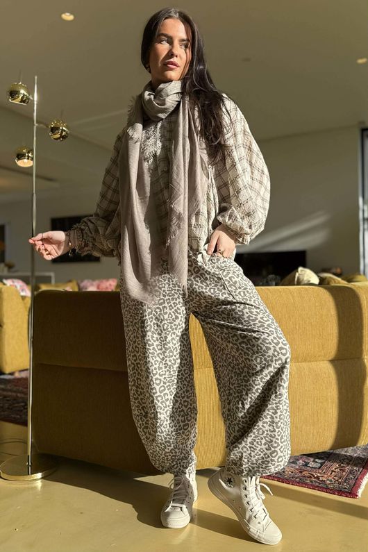 Lagen Leopard Shelby Barrel Pant Stone & Earth