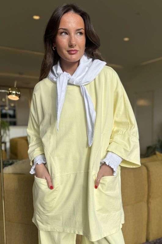 Lagen Nola Oversized Sweat Lemonade