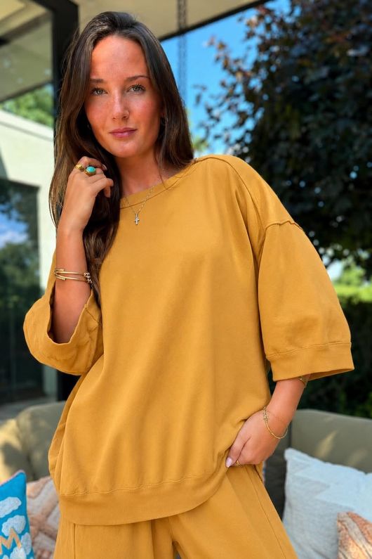 Lagen Relaxed Sweatshirt Turmeric due 3 days 