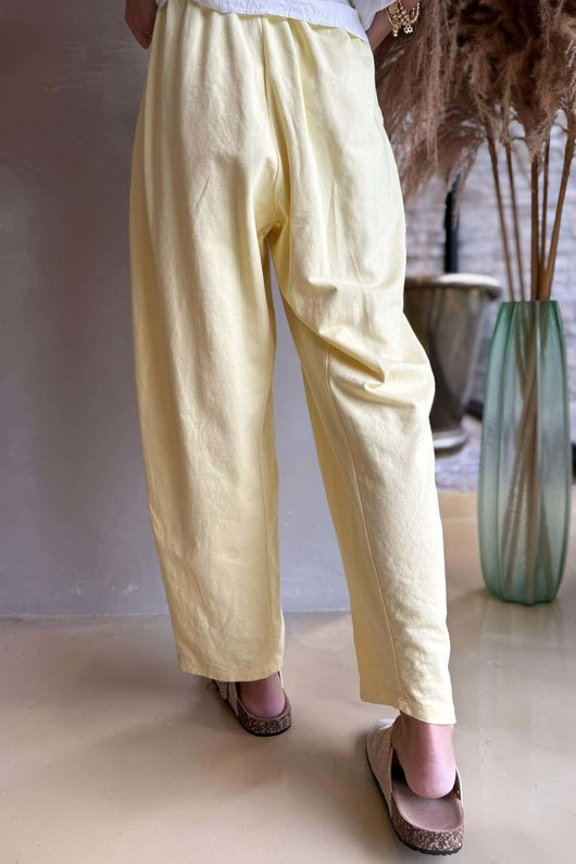 Lagen Seamed Tapered Barrel Pant Lemon /9=