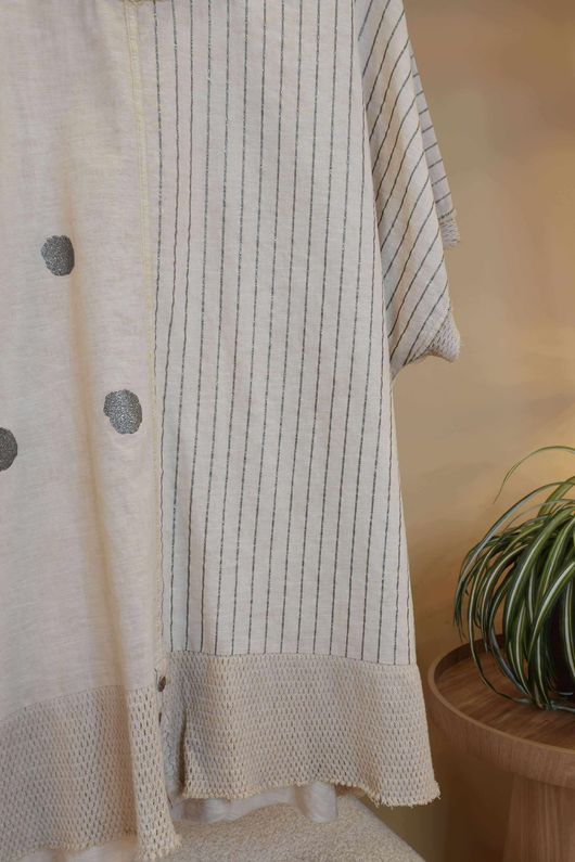 Laundry B Wild Shores Capri Pure Cotton Top Soft Sandstone