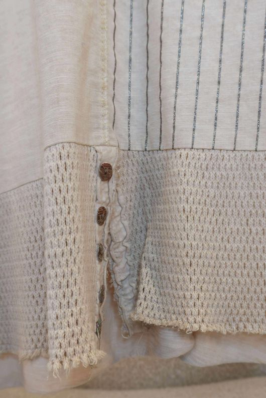 Laundry B Wild Shores Capri Pure Cotton Top Soft Sandstone